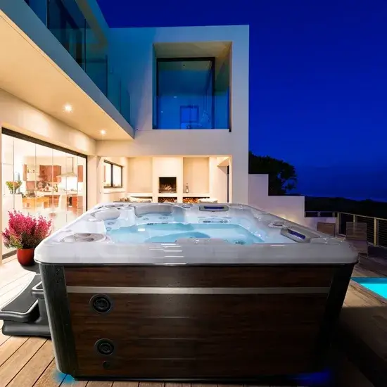 Jacuzzi