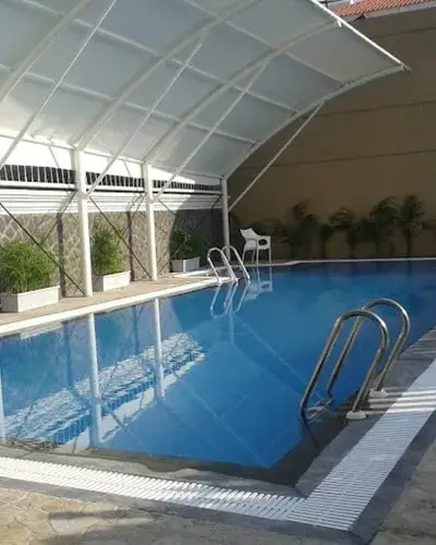 Hotel Rooftop Pool